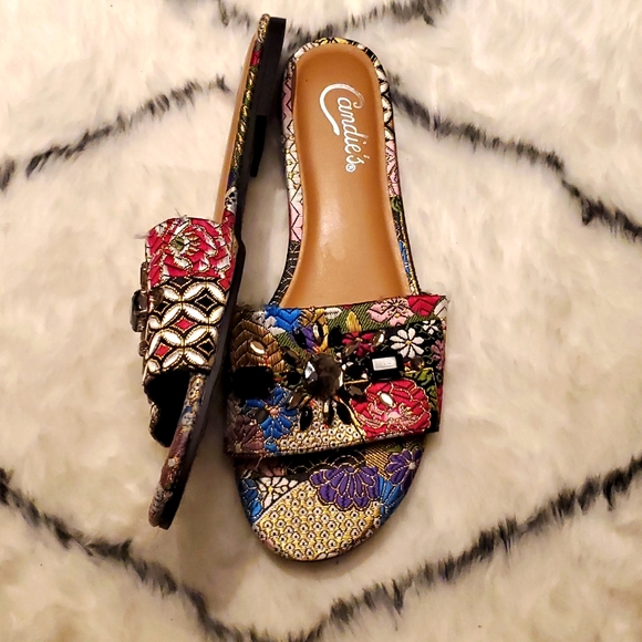 candies slide sandals